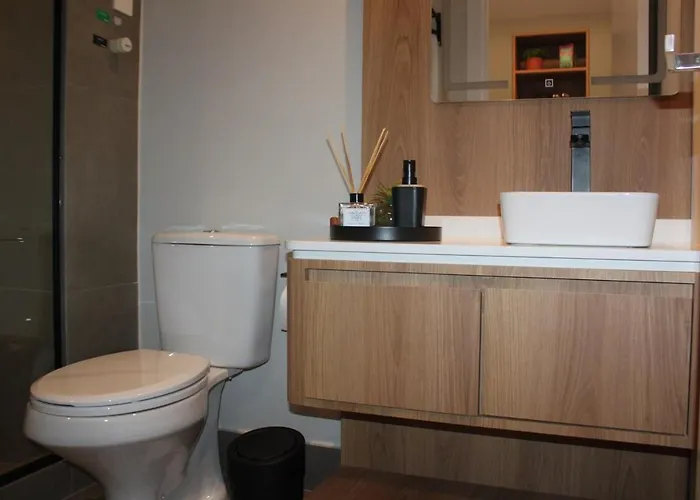 Beautiful In The Heart Of Baixa Apartamento